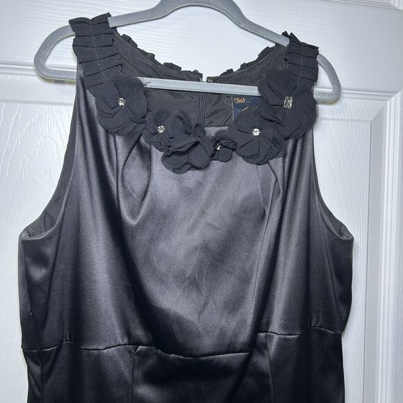 Just Taylor Women’s Sleeveless Flower Collar Black Sheath Dress Size 12 NWOT - Picture 2 of 7